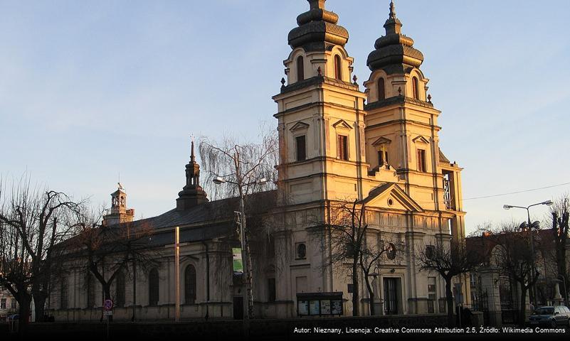 Parafia św. Stanisława Biskupa i Męczennika w Mławie