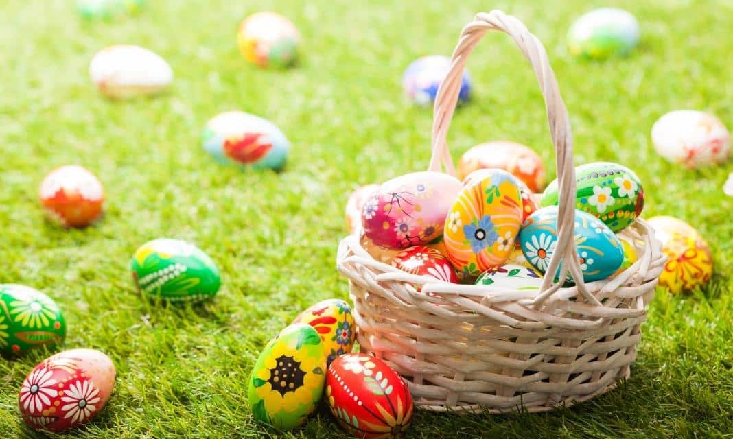 Obchodzenie Wielkanocy w Mławie: Tradycje, Zwyczaje, Radość